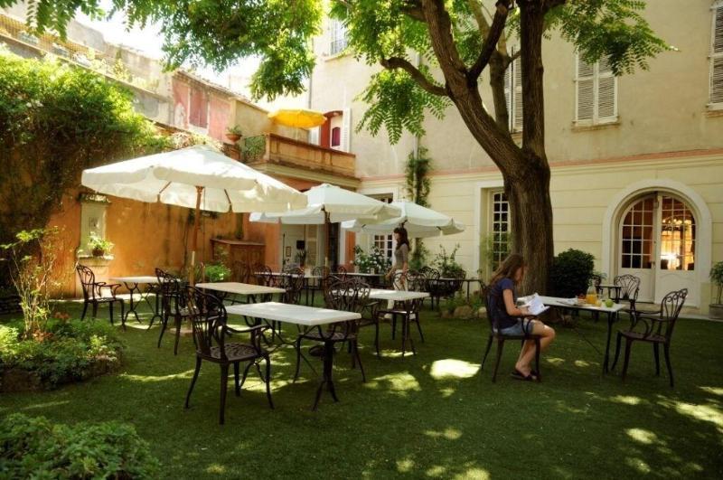 Hôtel du Fiacre Carpentras Exterior foto